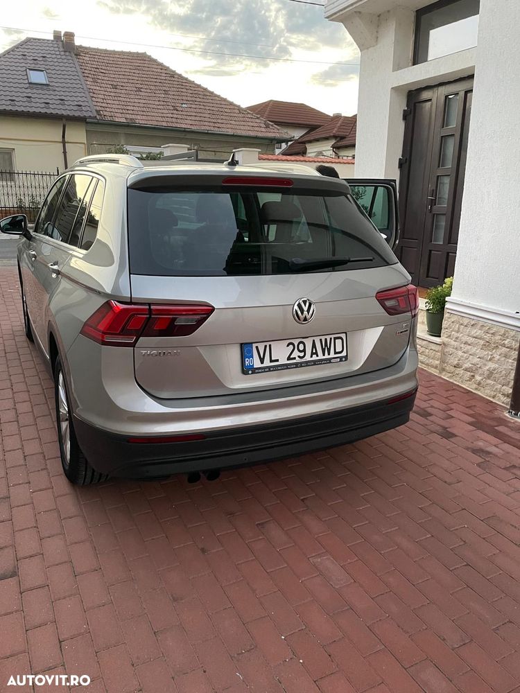 Volkswagen Tiguan 1.4 TSI DSG 4Mot Comfortline - 3
