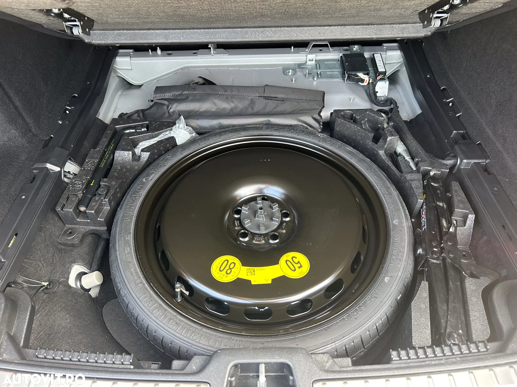 Volvo V60 B4 MHEV AT8 FWD Inscription - 9