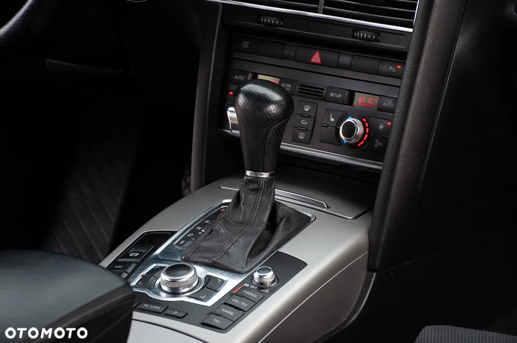 Audi A6 3.2 FSI Quattro Tiptronic - 22