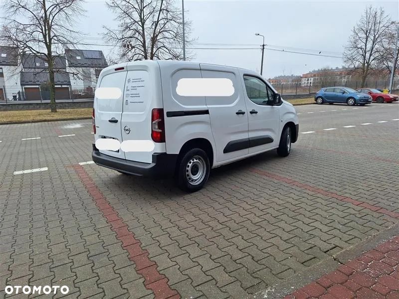 Opel Combo Life 1.2 Turbo S&S - 12