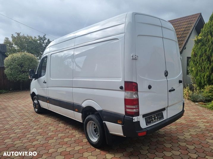 Mercedes-Benz Sprinter 515 - 4