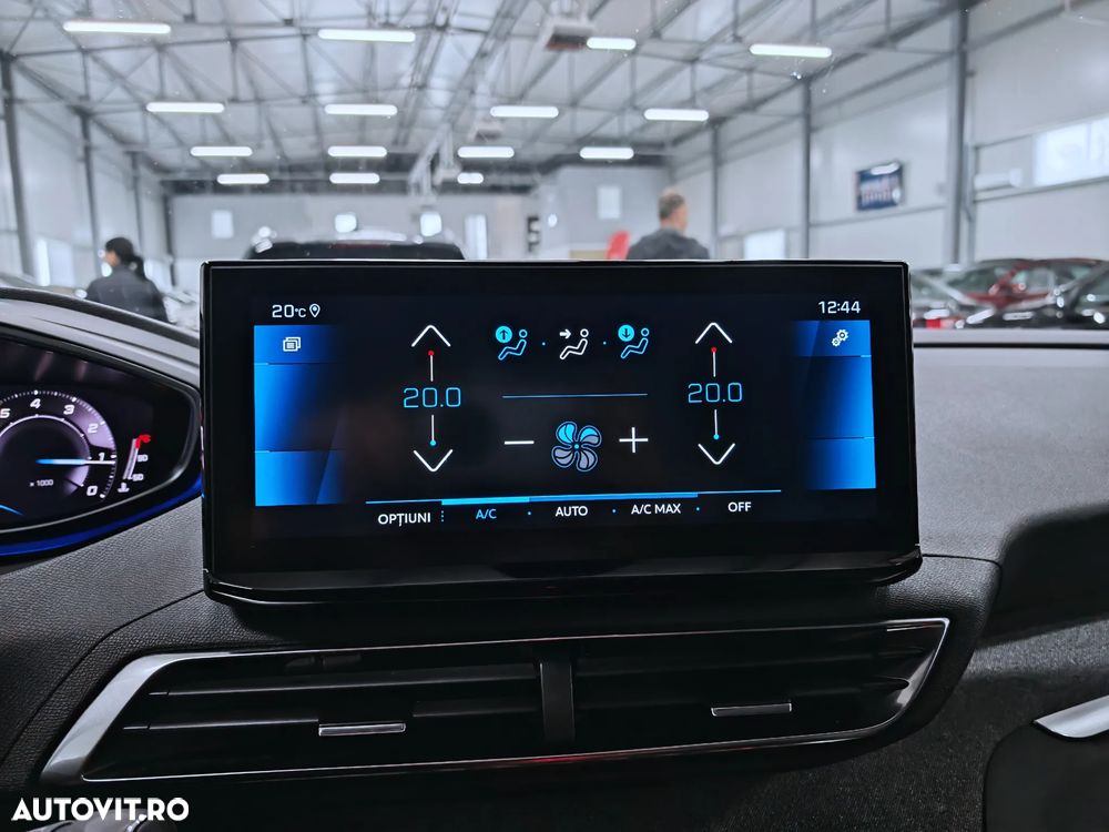 Peugeot 3008 1.2 PureTech 130 EAT8 Allure Pack - 18