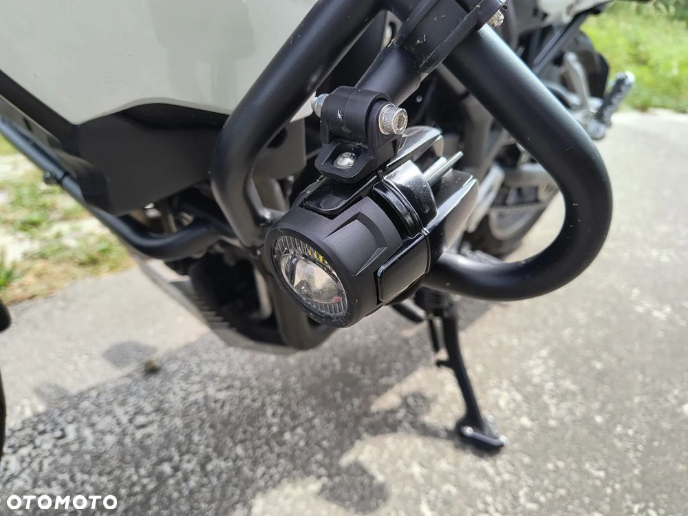 Benelli TRK 502 - 11