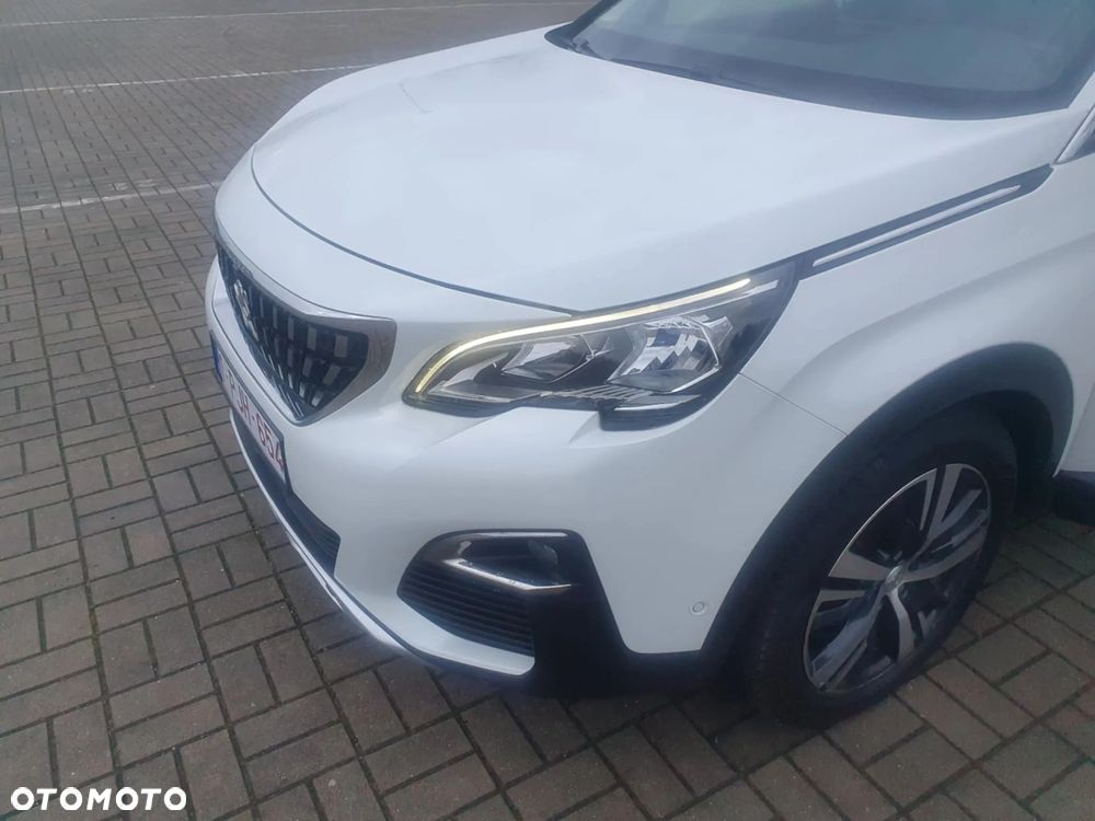 Peugeot 3008 1.2 PureTech Allure S&S - 8