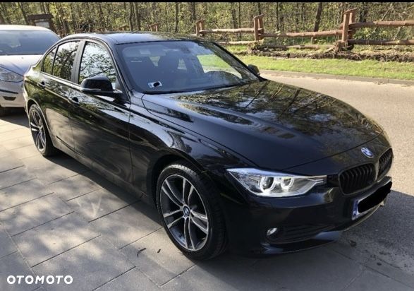 BMW Seria 3 318d - 1
