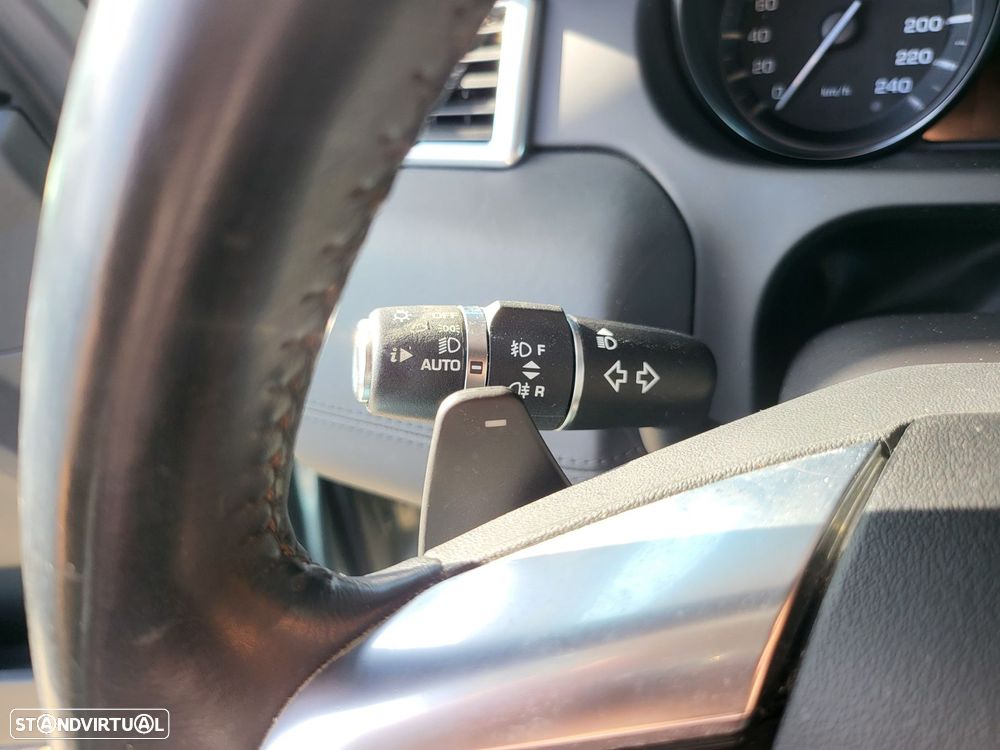 Land Rover Discovery Sport - 10