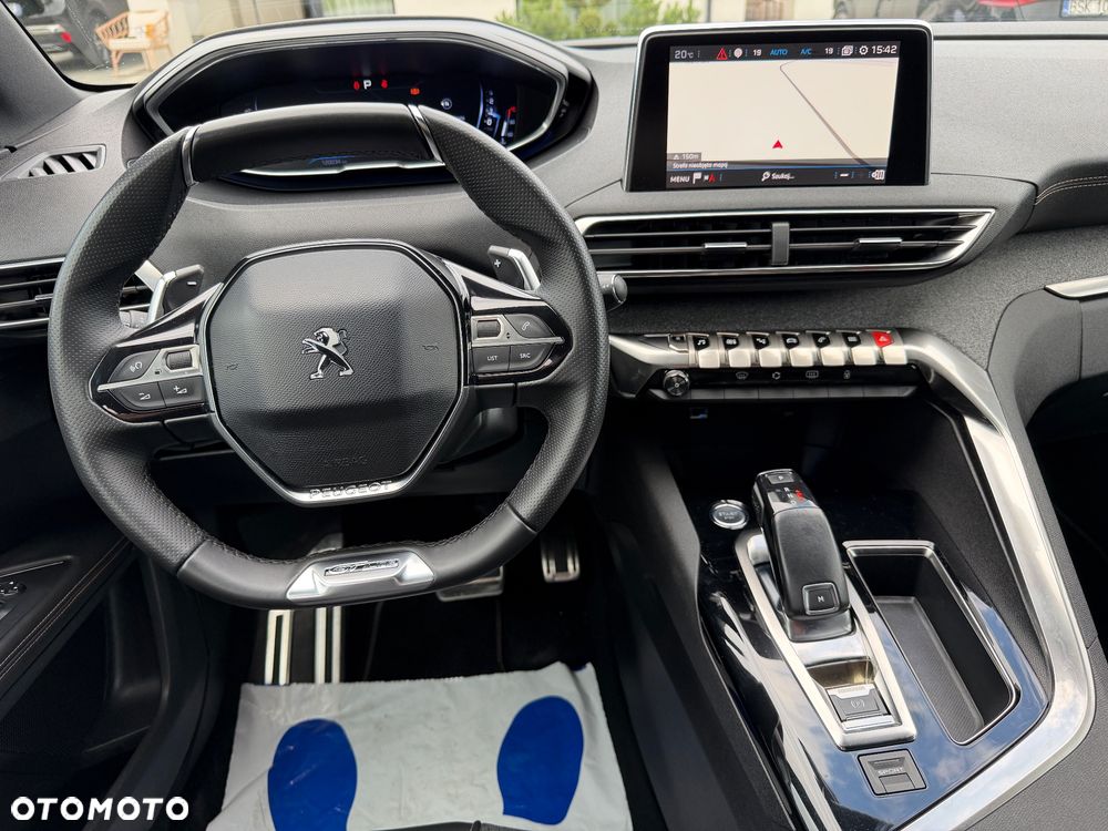 Peugeot 5008 THP 165 EAT6 Allure - 24