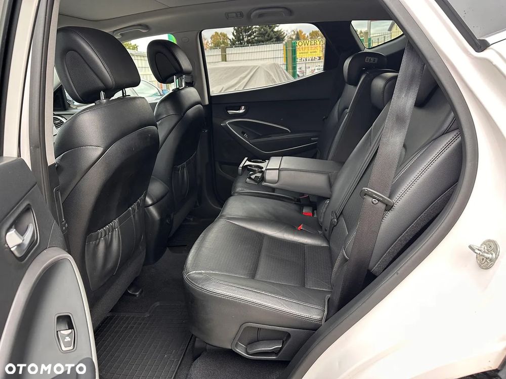 Hyundai Santa Fe - 24