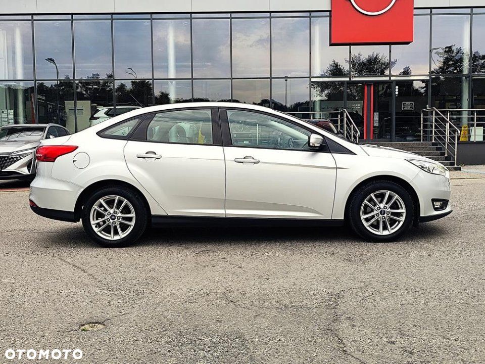 Ford Focus - 4