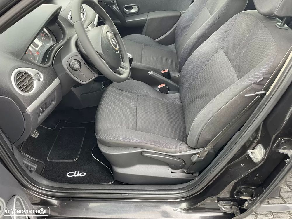 Renault Clio 1.5 dCi Confort - 12