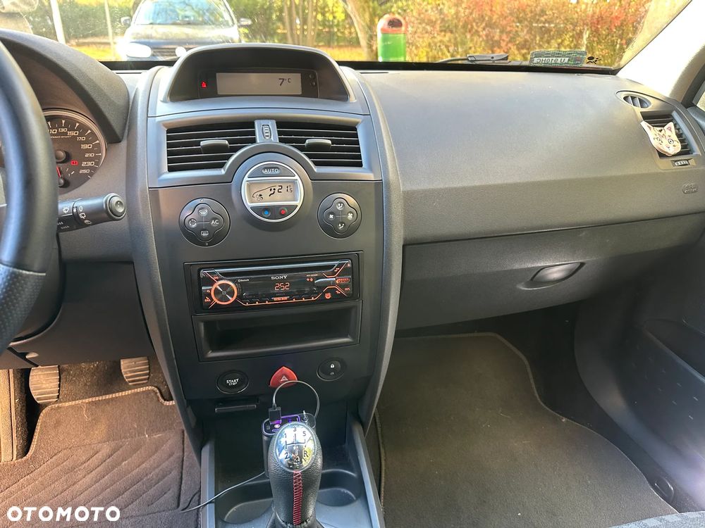 Renault Megane - 10