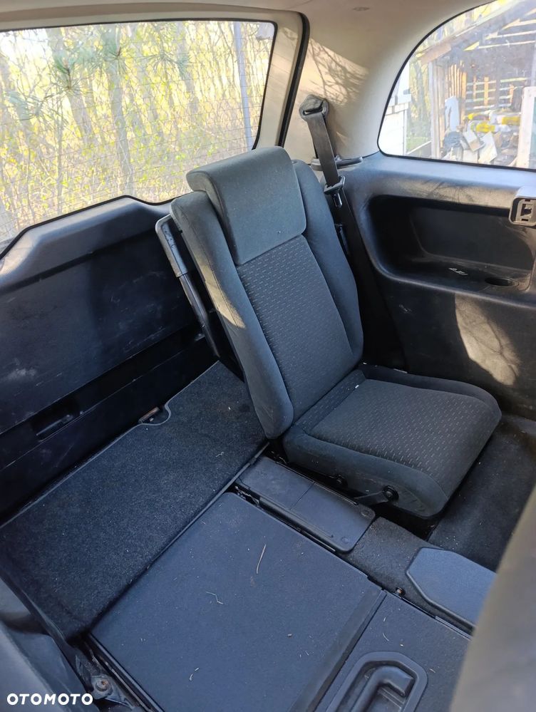 Opel Zafira 2.0 DTI Base - 7