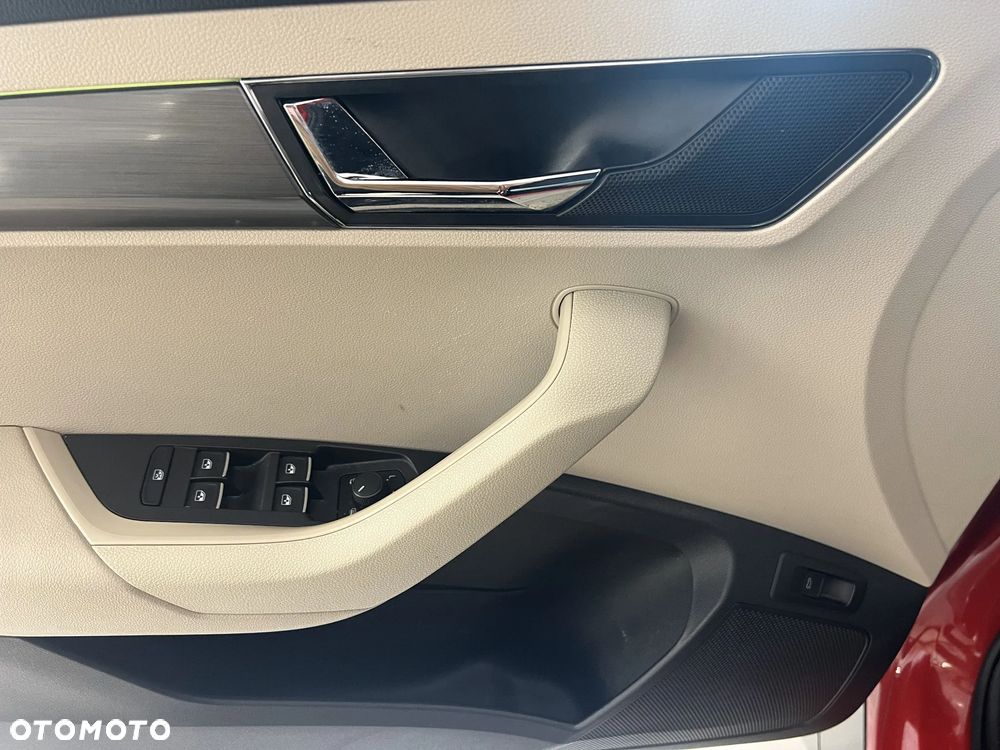 Skoda Karoq 1.5 TSI ACT 4x2 Style DSG - 18