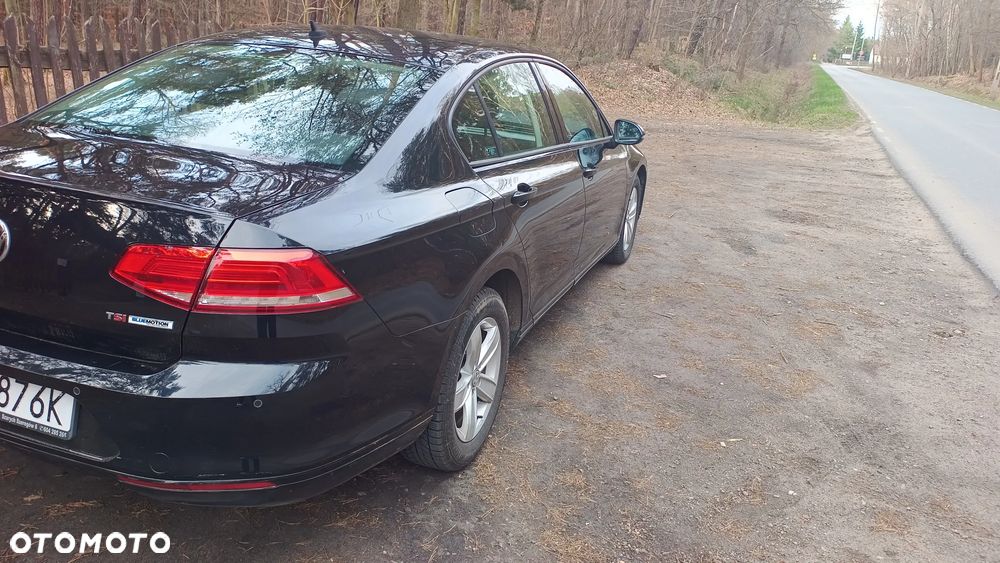 Volkswagen Passat - 17