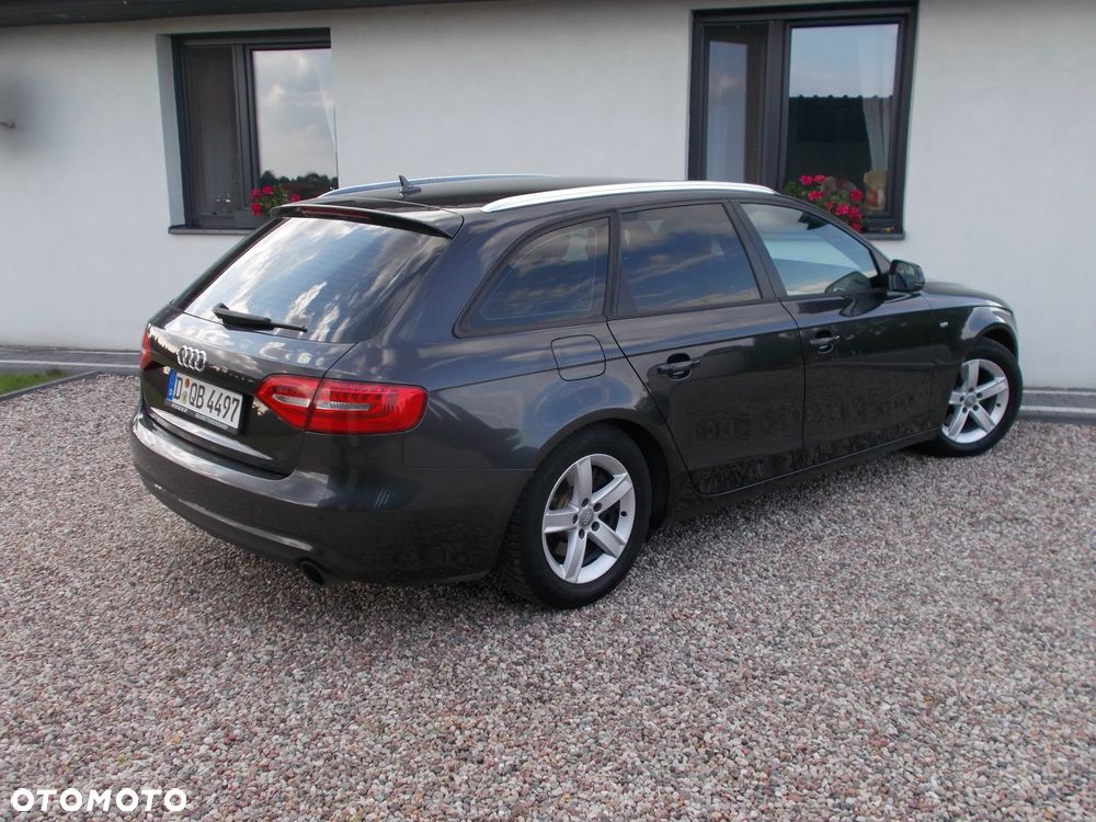 Audi A4 Avant 2.0 TDI DPF multitronic S line Sportpaket - 15