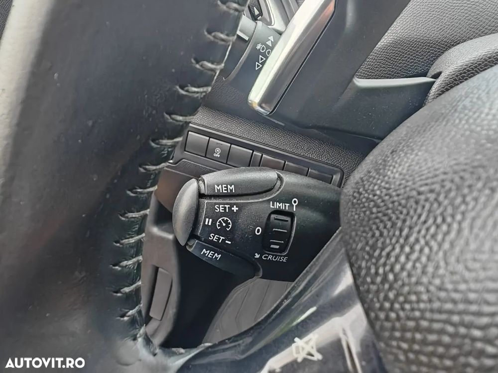 Peugeot 308 1.5L BlueHDI 130 S&S EAT8 Style - 18