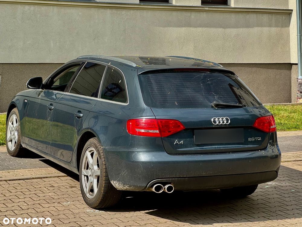 Audi A4 Avant 2.0 TDI - 14