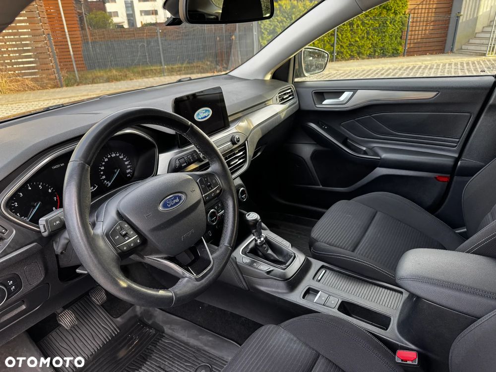 Ford Focus 1.5 EcoBoost Titanium Business - 5