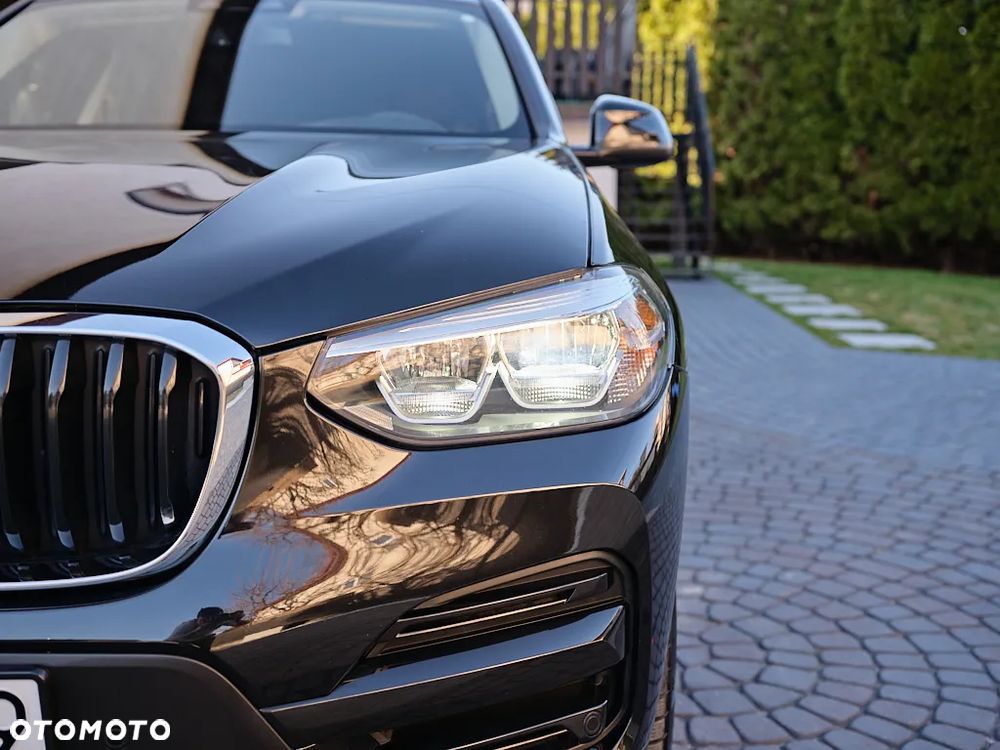 BMW X3 xDrive20i - 14