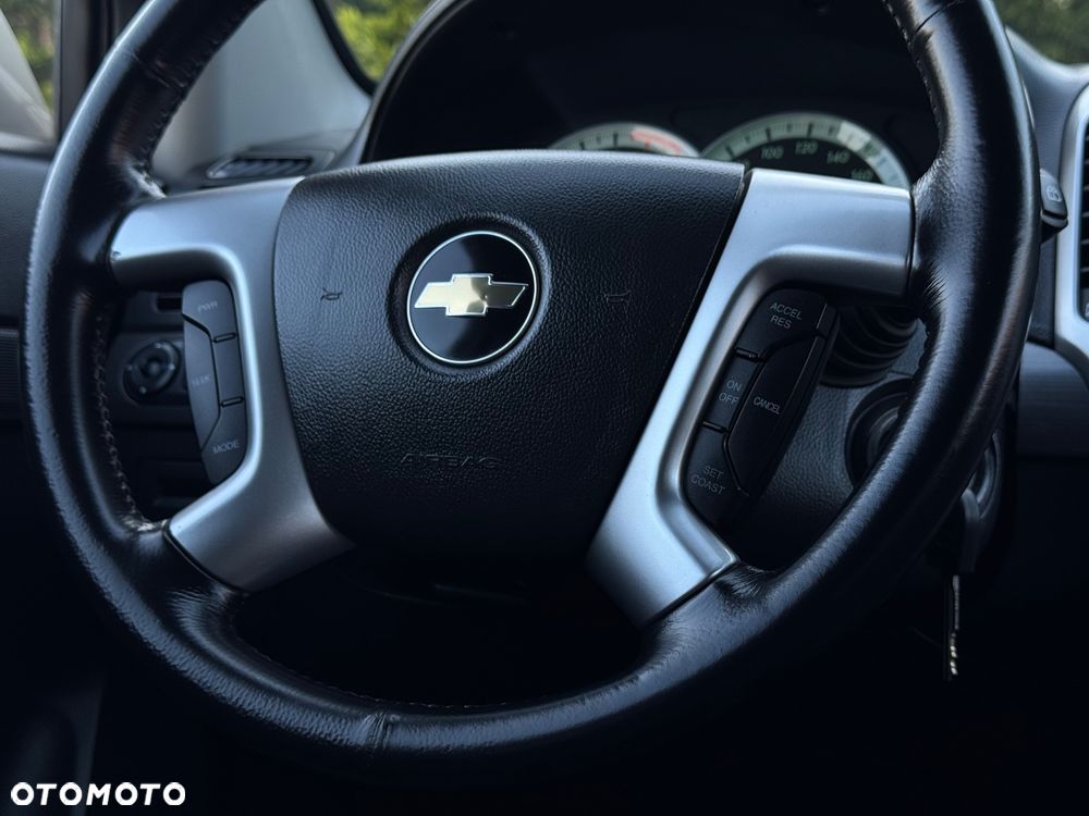 Chevrolet Captiva 2.4 2WD 7 Sitzer LS - 31