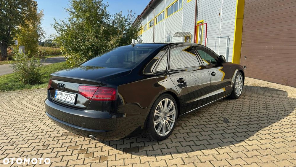 Audi A8 3.0 TDI L Quattro - 12