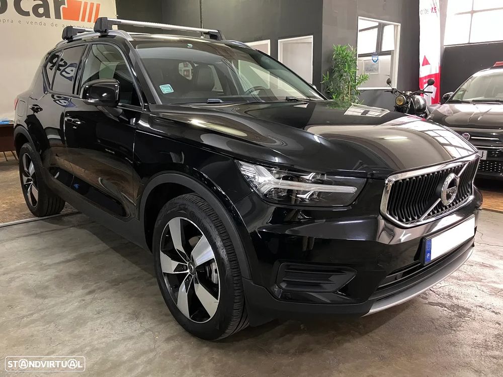 Volvo XC 40 2.0 D3 Momentum Plus - 3