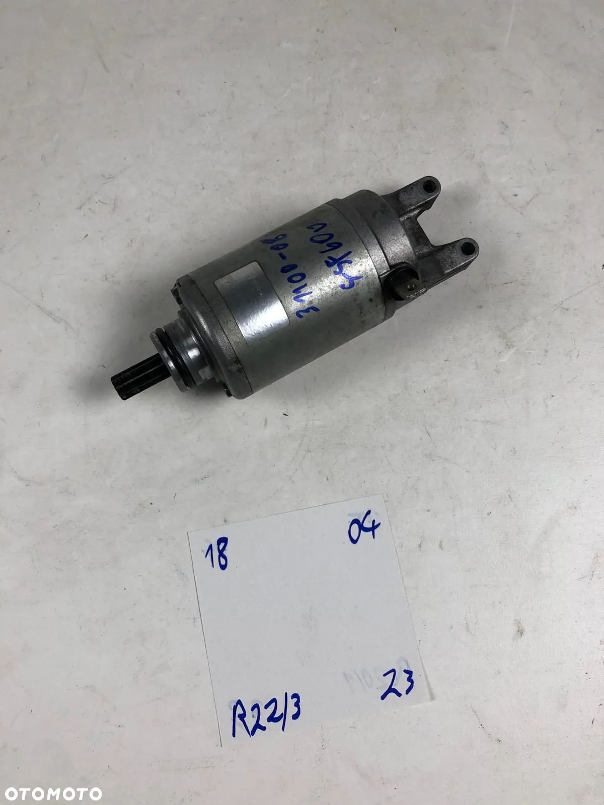 Suzuki Bandit GSF 600 00-04 Rozrusznik Starter - 1