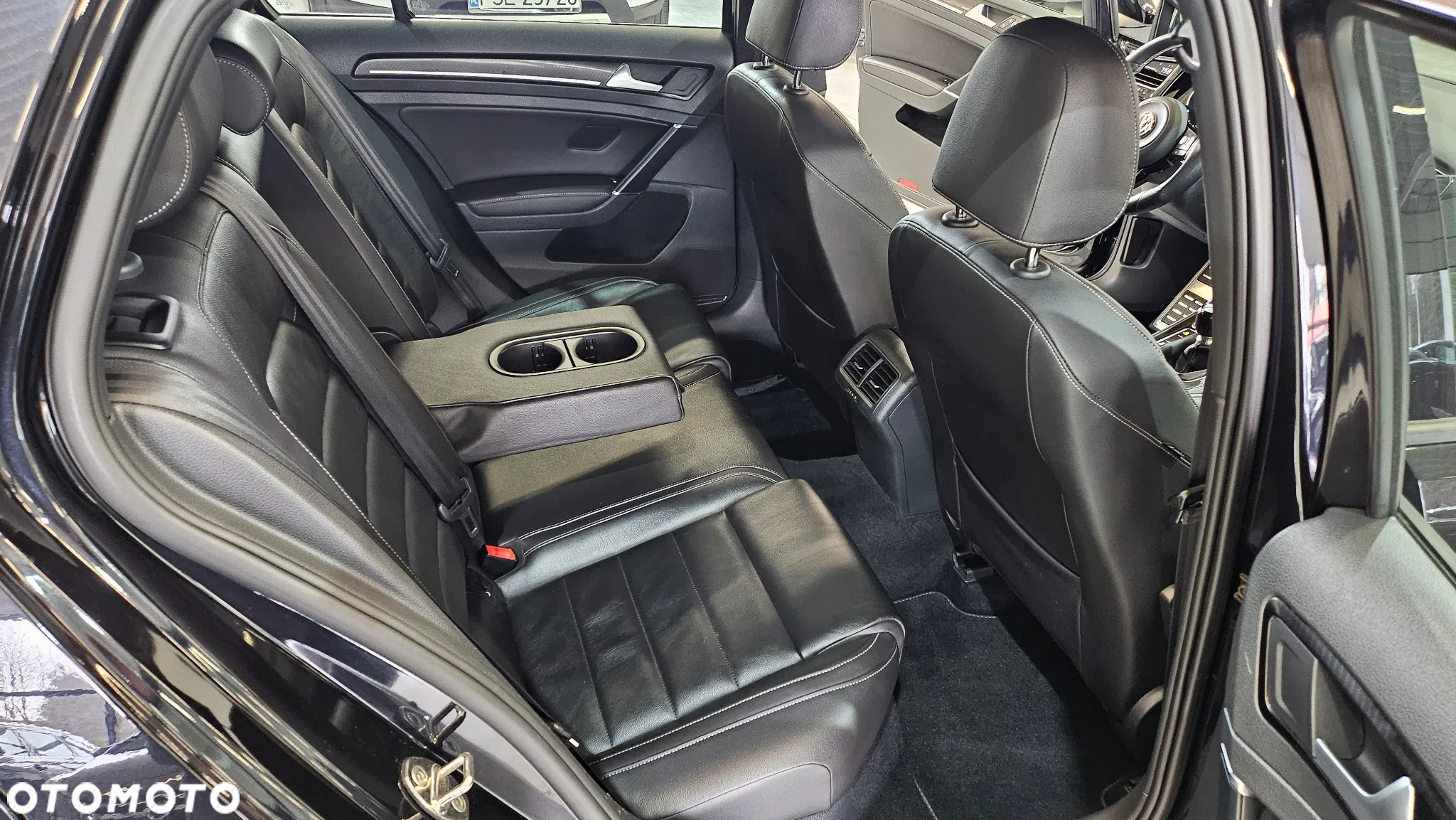 Volkswagen Golf R 4Motion BlueMotion Technology - 29