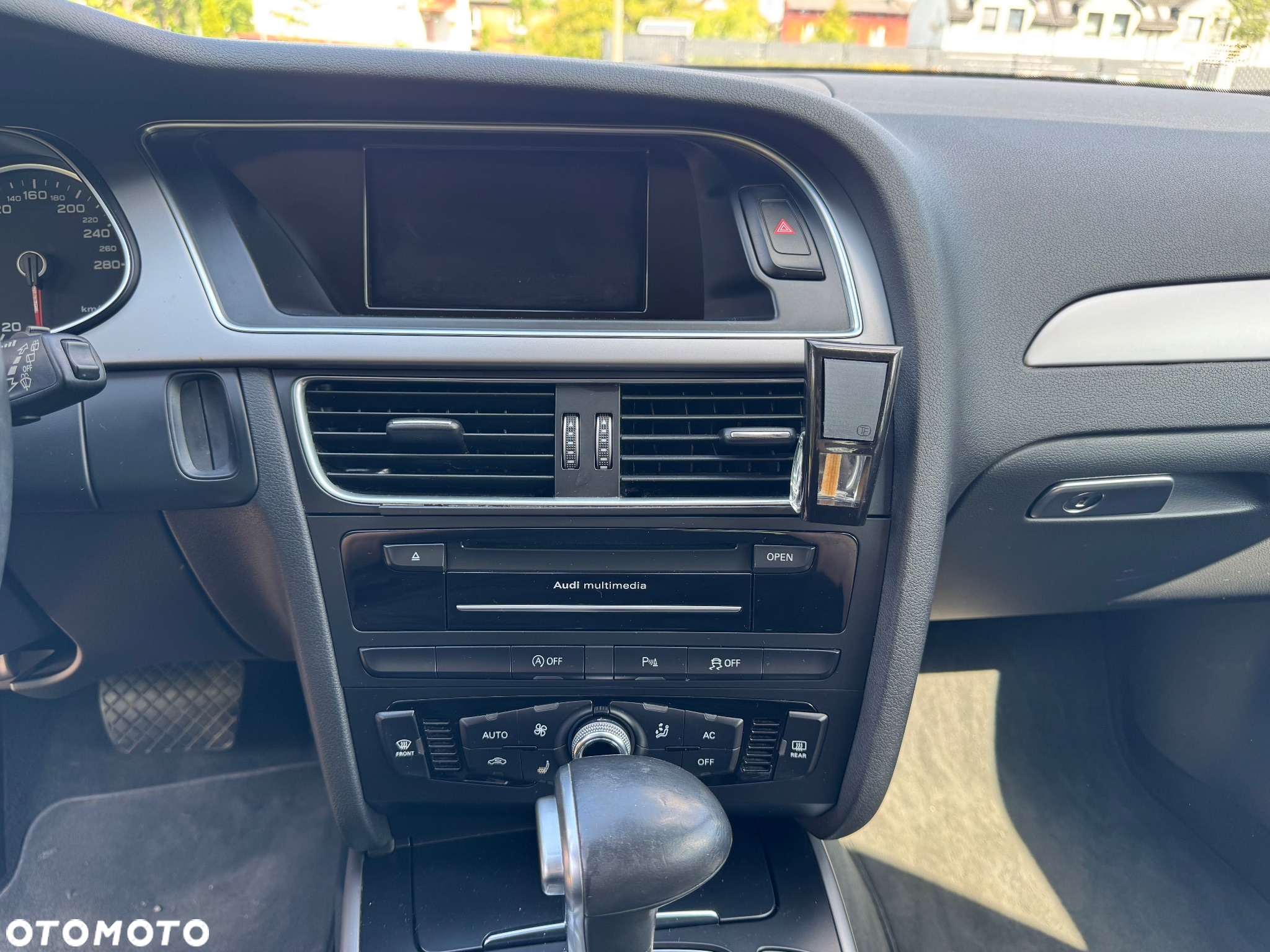 Audi A4 2.0 TDI Quattro Line S tronic - 18