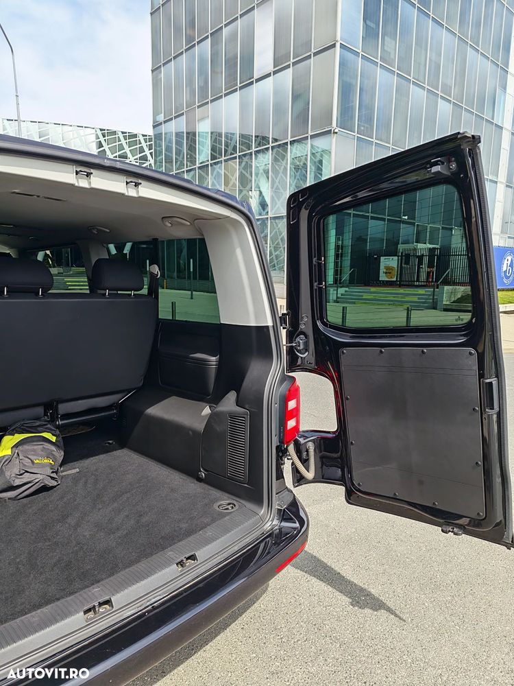 Volkswagen Caravelle - 23