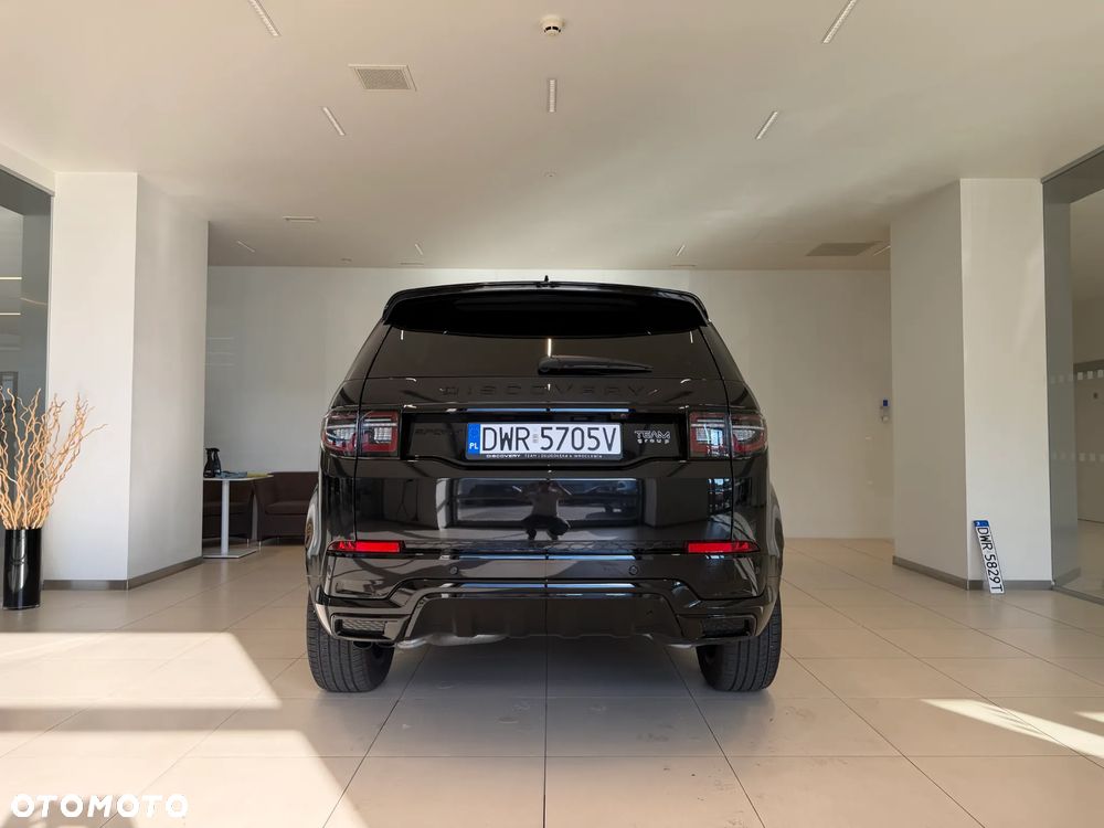 Land Rover Discovery Sport 2026 photo 5