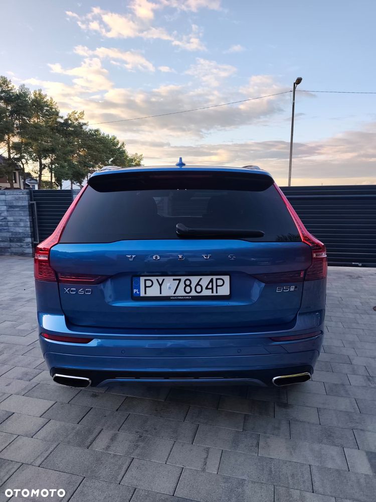 Volvo XC 60 D5 AWD R-Design - 6