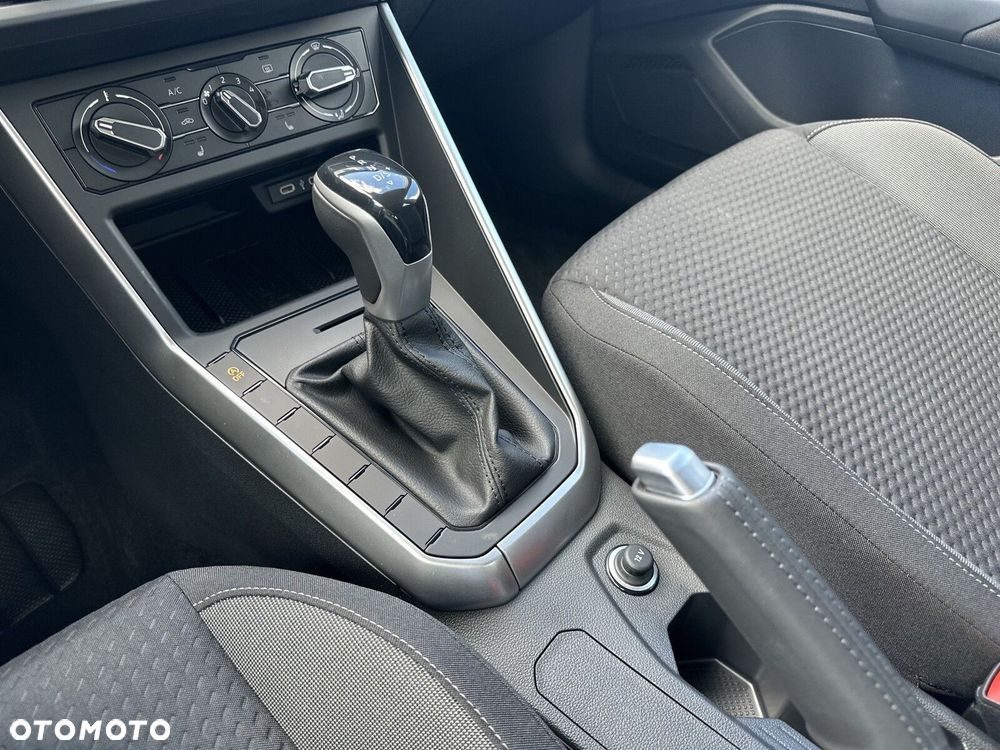 Volkswagen Polo 1.0 TSI Pure DSG - 22