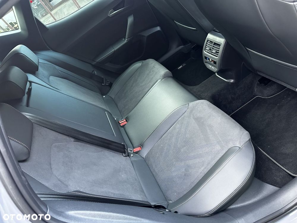 Cupra Formentor 1.5 eTSI DSG Tribe Edition - 29