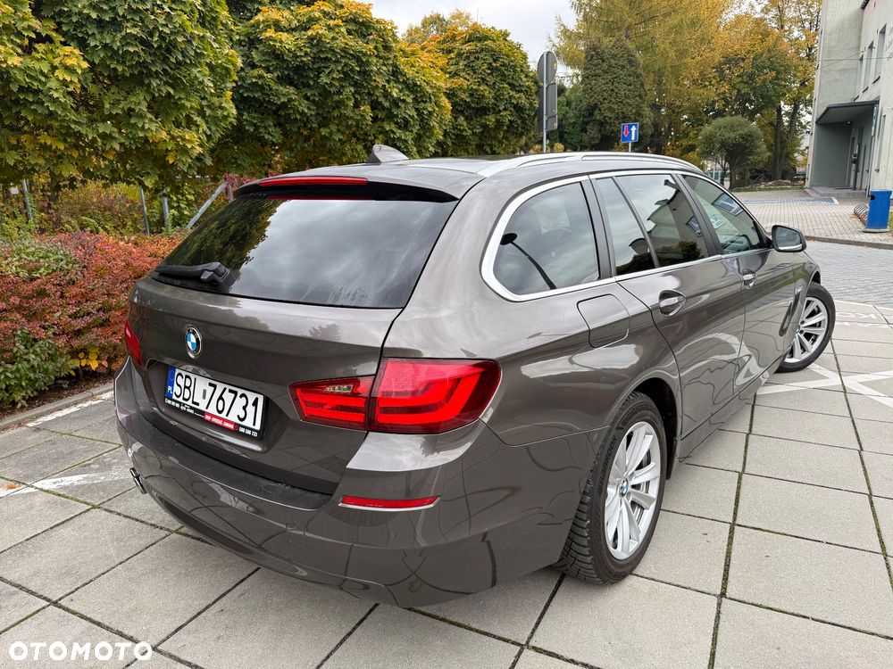 BMW Seria 5 520d Luxury Line - 24