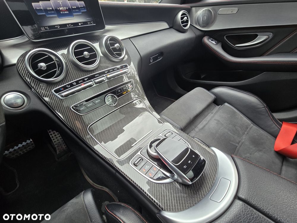 Mercedes-Benz Klasa C AMG 43 4-Matic - 7