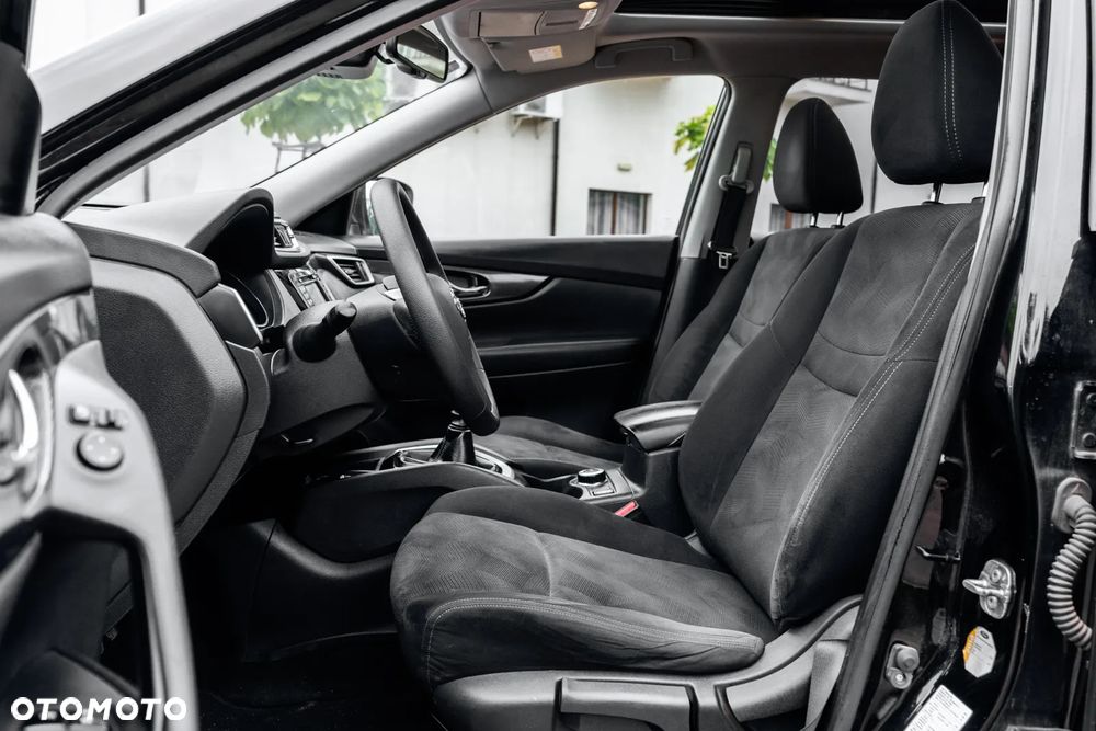 Nissan X-Trail 2.0 dCi Tekna 4WD 7os - 36