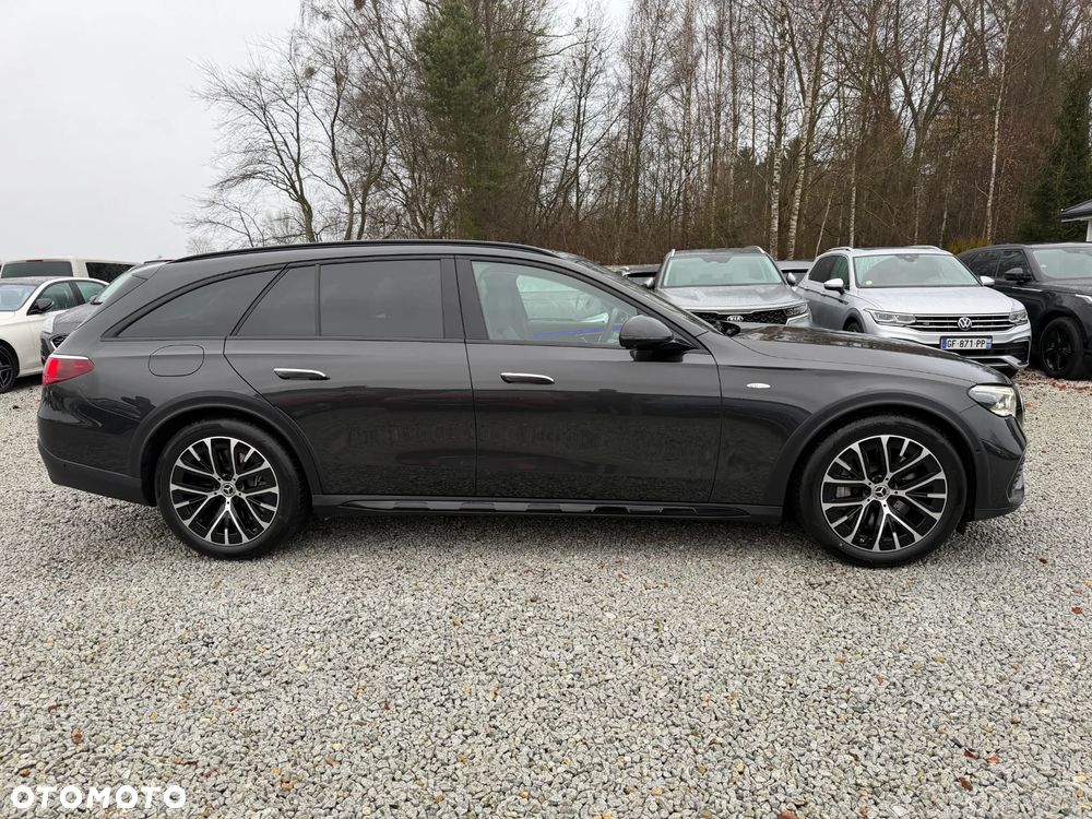 Mercedes-Benz Klasa E 300 de 4-Matic Avantgarde - 19