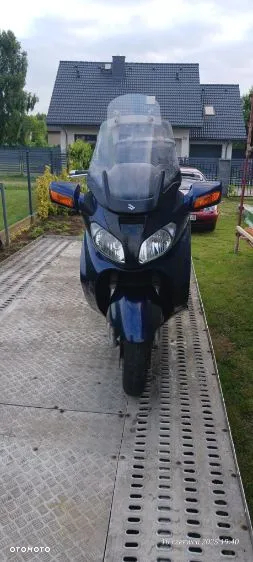 Suzuki Burgman - 5