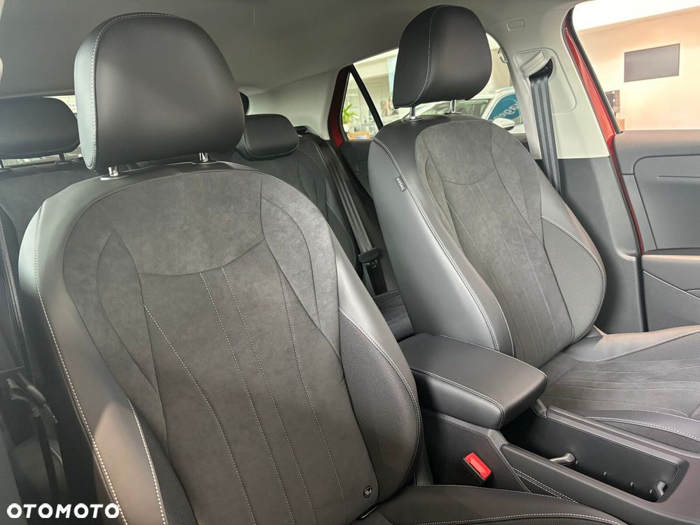 Volkswagen T-Roc 1.5 TSI Style DSG - 11