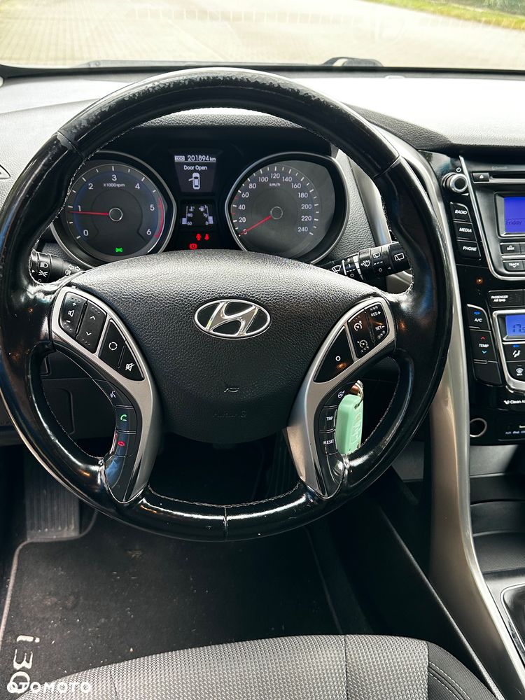 Hyundai i30 i30cw 1.4 CRDi Advantage - 31