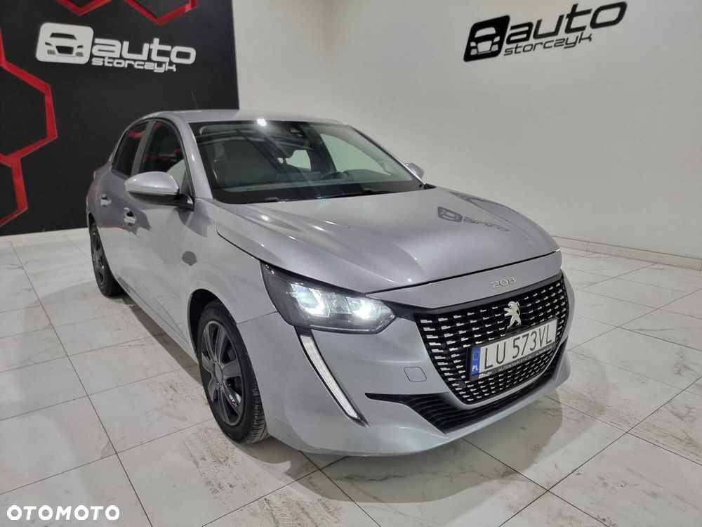 Peugeot 208 - 13