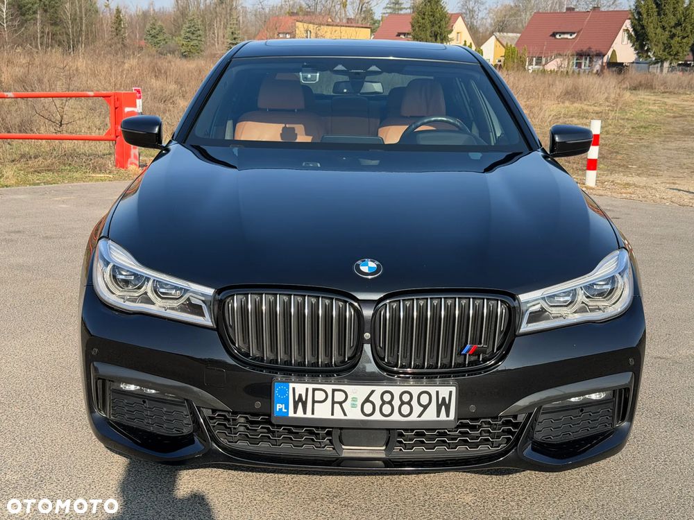 BMW Seria 7 740e iPerformance - 3