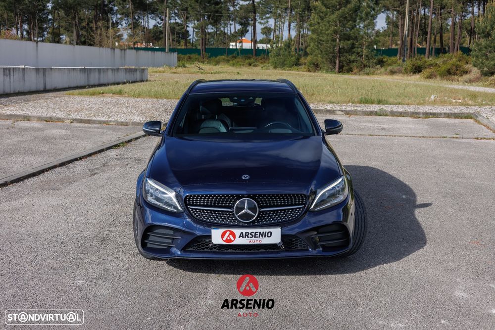 Mercedes-Benz C 300 de AMG Line - 4