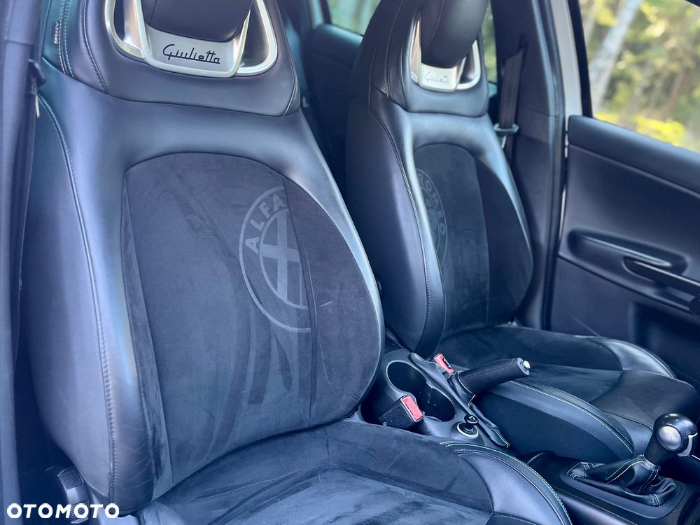 Alfa Romeo Giulietta 1750 TBi QV TCT - 11