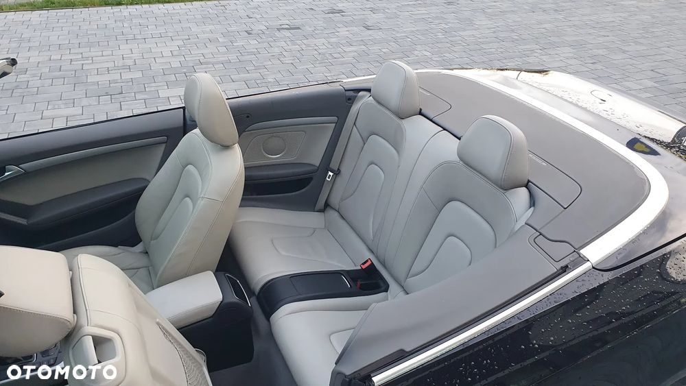 Audi A5 Cabrio - 26