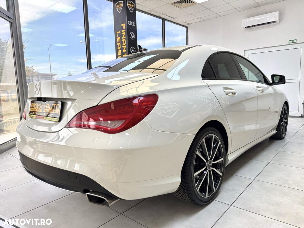 Mercedes-Benz CLA 180 - 4