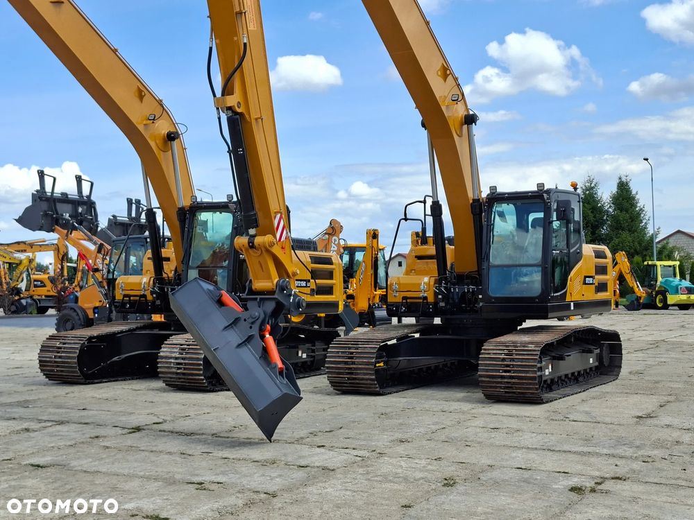 Sany SY 215 C / LONG REACH / FABRYCZNIE NOWA / - 17