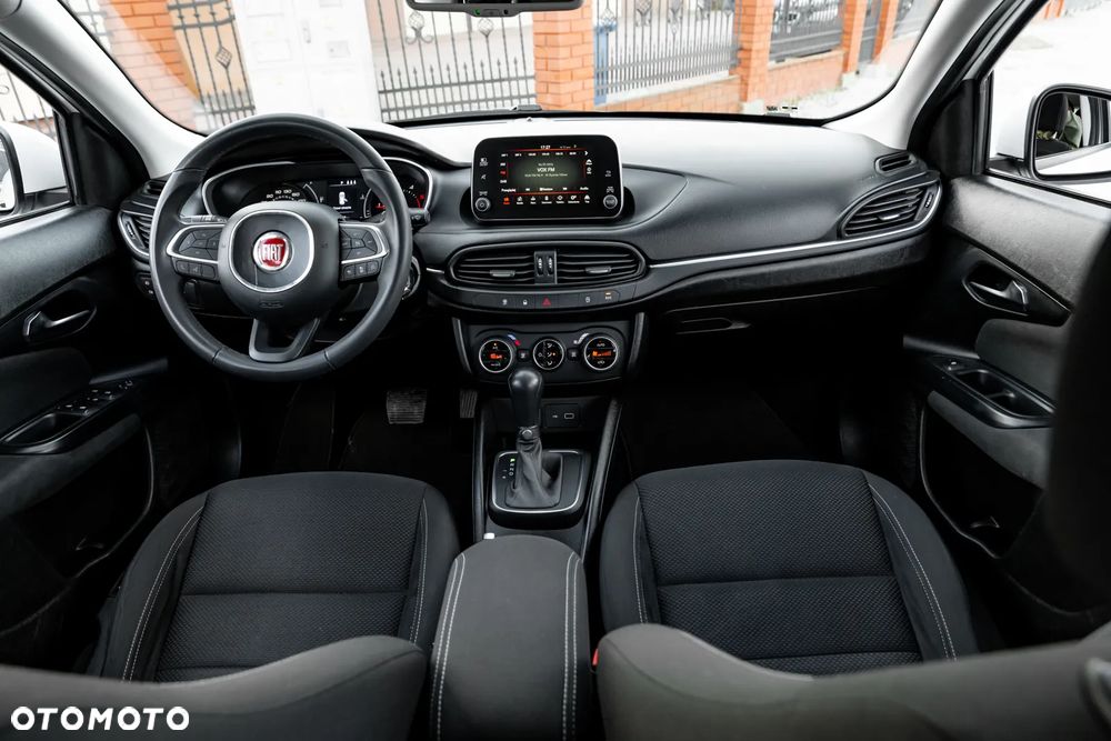 Fiat Tipo 1.6 MultiJet DCT Business Line - 25