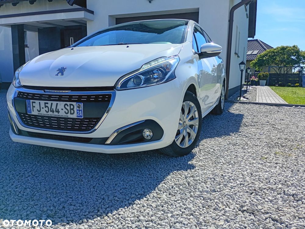 Peugeot 208 1.2 PureTech Allure - 7